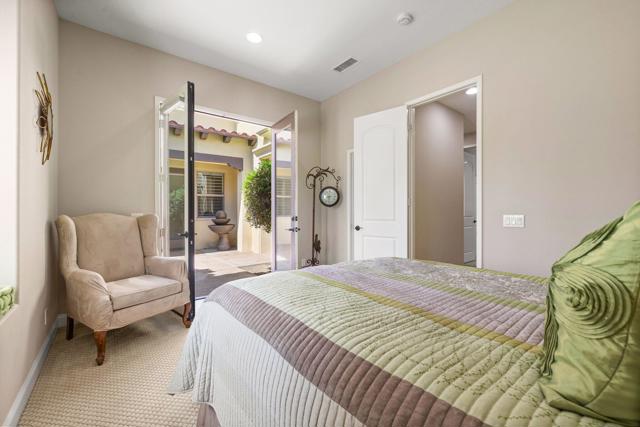 81840 Contento Street, La Quinta CA: https://media.crmls.org/mediaz/0c981e53-9d16-4d79-b001-3ea93d7ce5a2.jpg