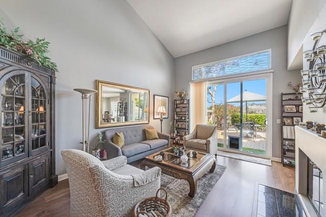 Detail Gallery Image 4 of 29 For 4843 Flying Cloud, Carlsbad,  CA 92008 - 2 Beds | 2/1 Baths