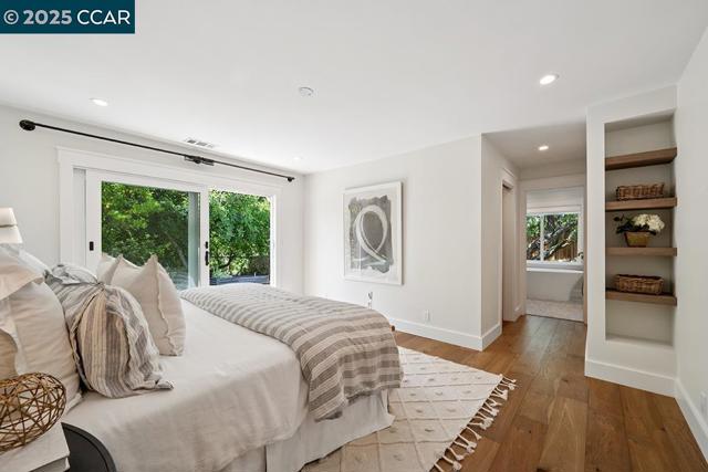 3108 Del Oceano Dr, Lafayette CA: https://media.crmls.org/mediaz/0c9a782c-867f-4ed1-8244-f728c599a285.jpg