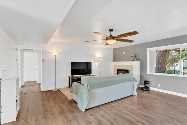 806 E 4Th Ave, Escondido CA: https://media.crmls.org/mediaz/0c9a8316-e4e1-4ceb-a6f4-b07c7fed9716.jpg