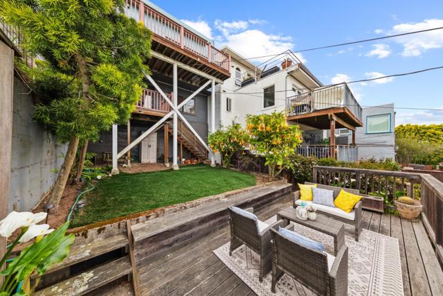62 Cragmont Avenue, San Francisco CA: https://media.crmls.org/mediaz/0c9d4c2a-b58e-4cc4-b28e-3da151e3a952.jpg