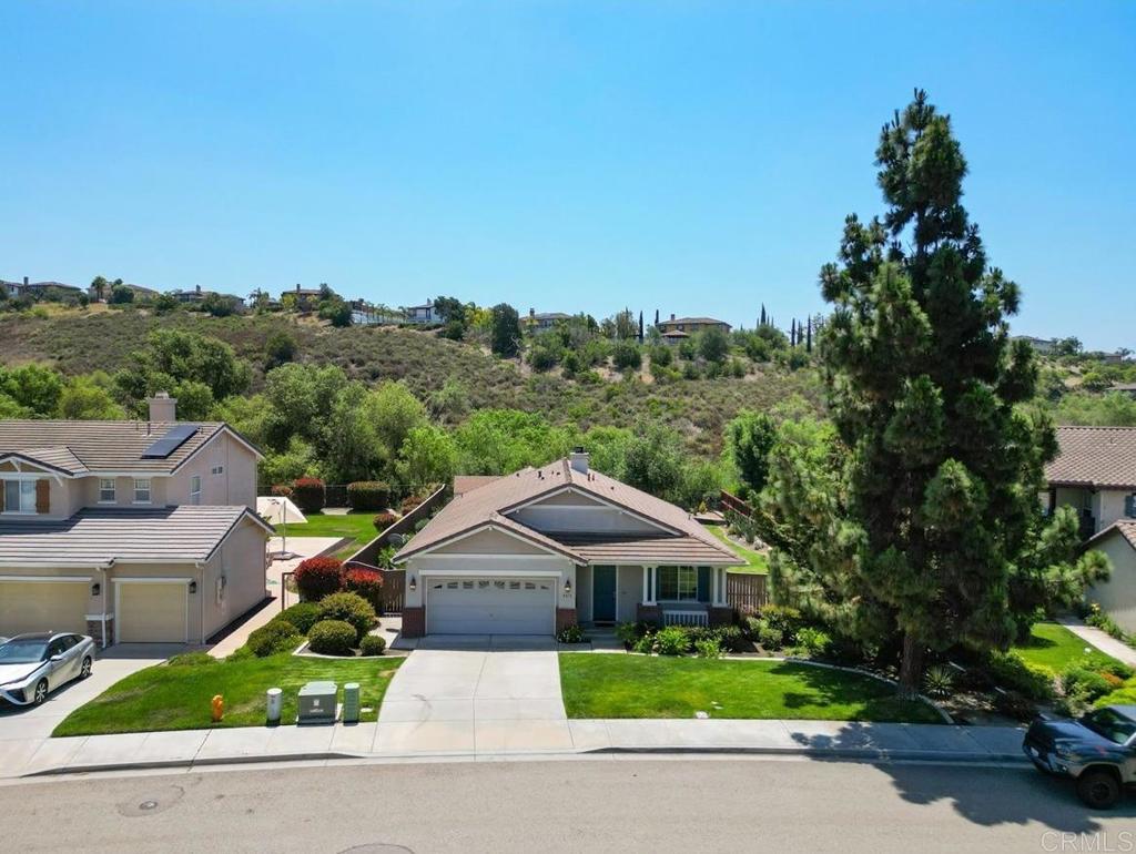 5473 Parrolette Court