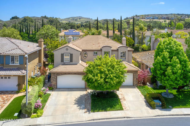 4566 Bluewood Court, Moorpark CA: https://media.crmls.org/mediaz/0c9d9e5d-2efd-42b2-a7c8-71cb893a4d64.jpg
