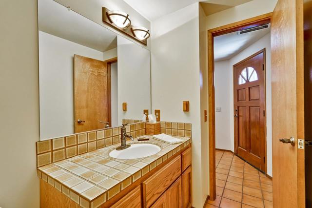 1132 Cherryview Lane, San Jose CA: https://media.crmls.org/mediaz/0c9e0a35-891e-4d1d-8bc7-957e6dbd05e2.jpg