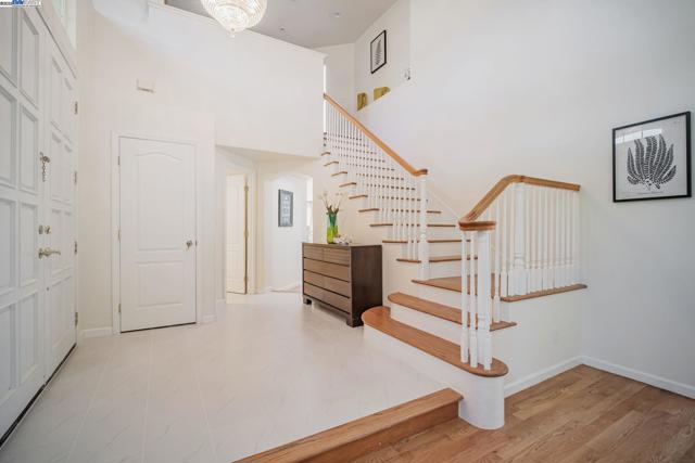 744 Bodega Ct, Fremont CA: https://media.crmls.org/mediaz/0c9fa3c6-5f38-4a9d-9942-1fbe419aa9c5.jpg