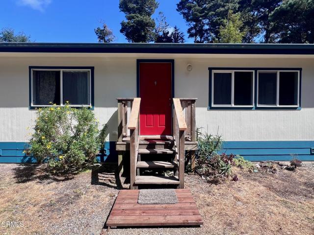 Detail Gallery Image 5 of 65 For 18751 Sears Ln, Fort Bragg,  CA 95437 - 2 Beds | 2 Baths