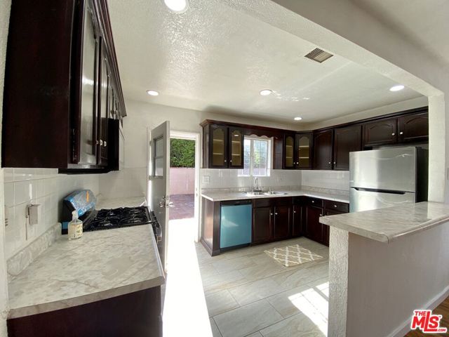 4069 Sawtelle Boulevard photo 18