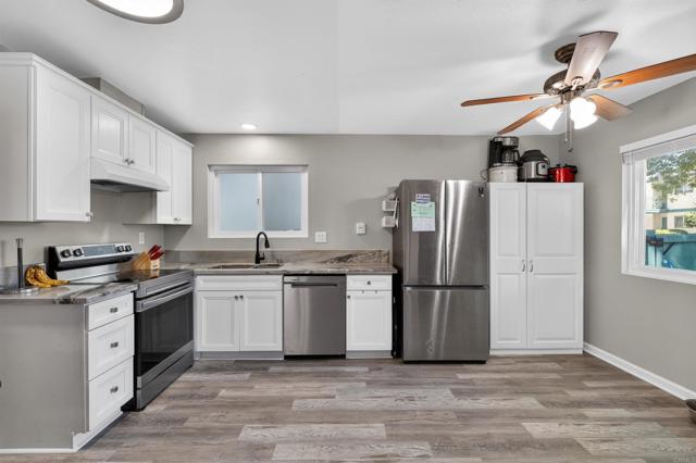 Detail Gallery Image 8 of 26 For 1817 E Grand Ave #11,  Escondido,  CA 92027 - 2 Beds | 2 Baths