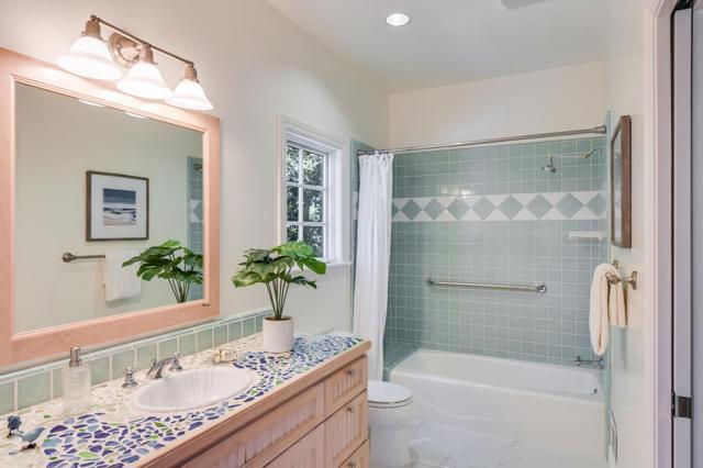 681 San Juan Street, Stanford CA: https://media.crmls.org/mediaz/0ca27f06-09a2-4763-bffe-75127b64487d.jpg