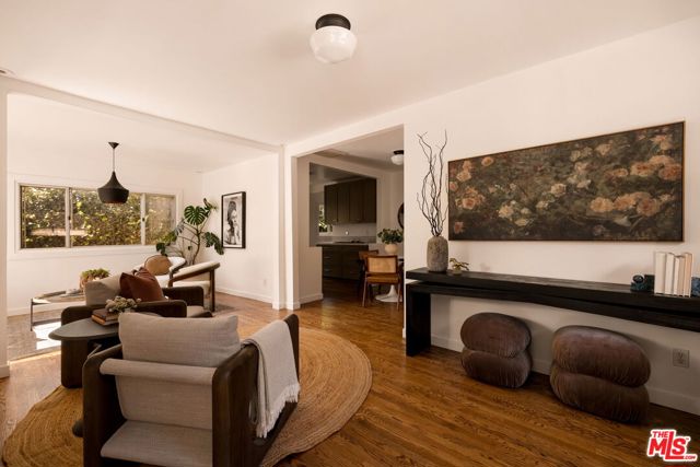1015 Milwaukee Avenue photo 4