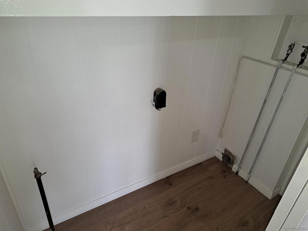 MLS #250026383SD image #16