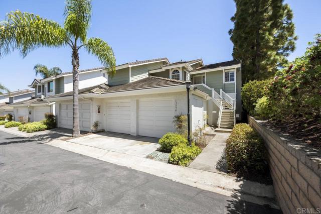 13398 Tiverton Road, San Diego CA: https://media.crmls.org/mediaz/0ca48512-568a-46cf-92a4-be6072eee9f4.jpg