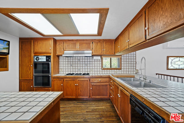 5805 Ramirez Canyon Road photo 6