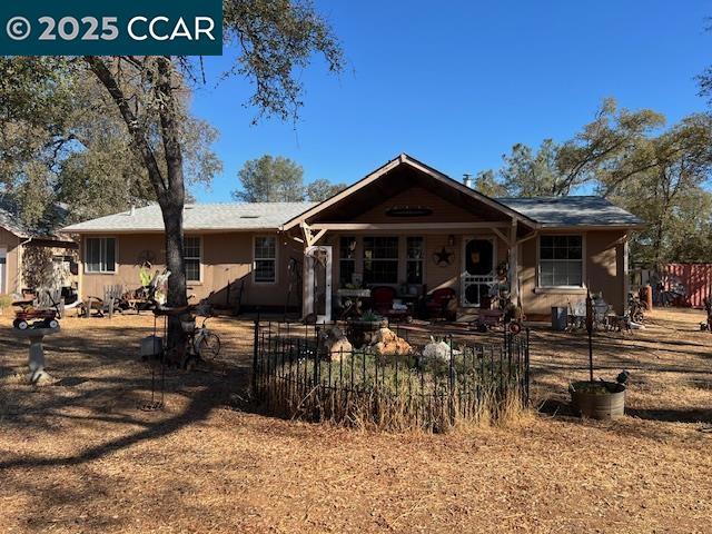5098 Cantle Road, Copperopolis CA: https://media.crmls.org/mediaz/0ca53604-1456-45f1-b3cf-8d80fd268269.jpg