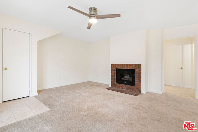 2638 S Barrington Avenue, Los Angeles CA: https://media.crmls.org/mediaz/0ca57e62-63eb-4f1f-8950-6d1ea9eff7ca.jpg