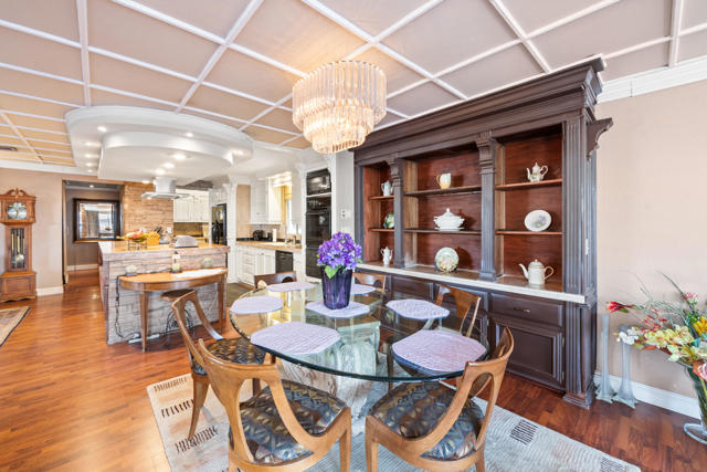 18 Calle De Las Nubes, Palm Springs CA: https://media.crmls.org/mediaz/0ca67ded-867e-4ac6-bf2a-f88e1f8e52e0.jpg
