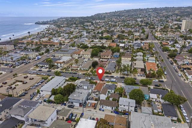 849 851 Missouri St, San Diego CA: https://media.crmls.org/mediaz/0ca798e0-8ad4-4865-aaf1-2249498b95d8.jpg