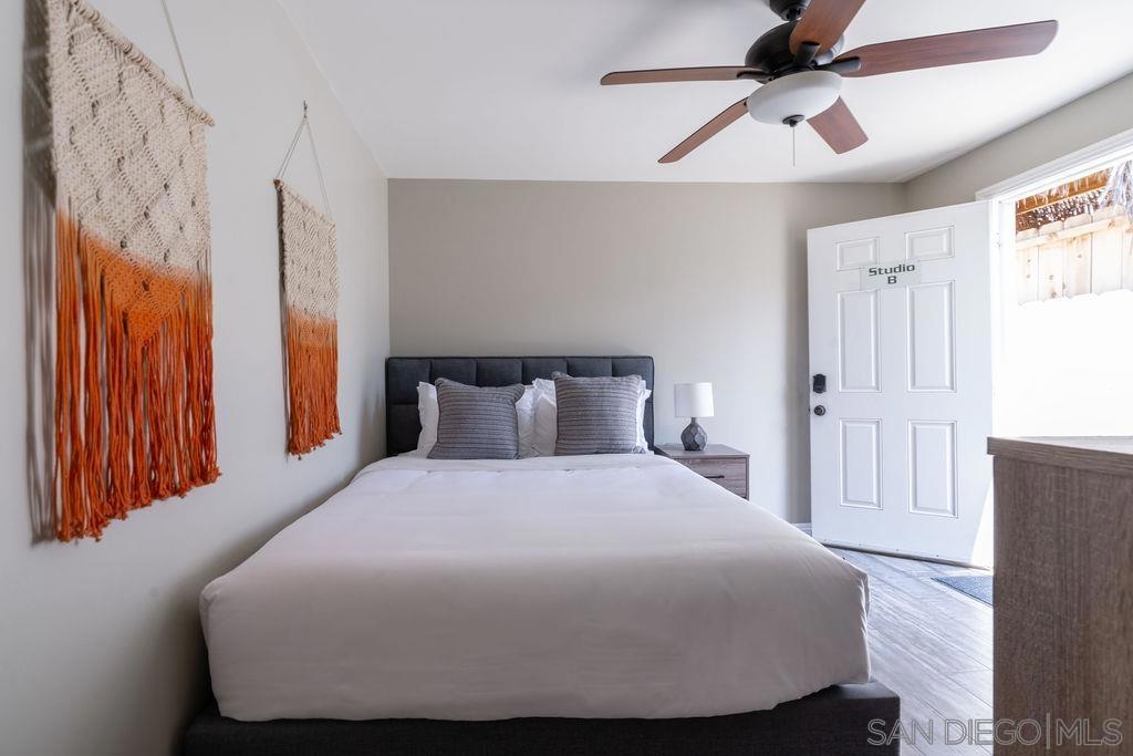 847 Beryl St - photo 7