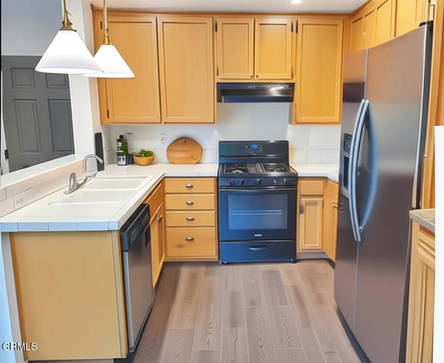 Detail Gallery Image 9 of 25 For 1123 Paseo Las Nubes, Oxnard,  CA 93030 - 3 Beds | 2/1 Baths