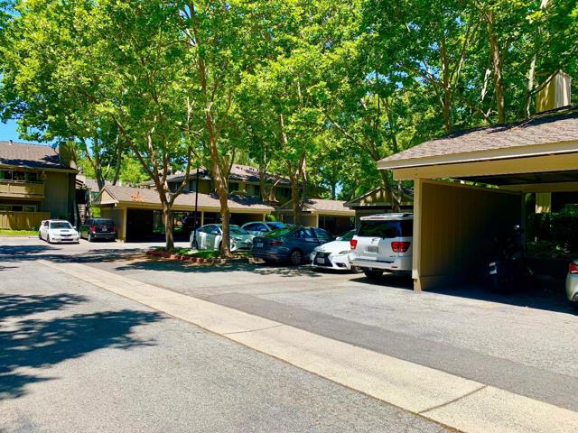 5693 Makati Circle, San Jose CA: https://media.crmls.org/mediaz/0ca86856-db42-439f-a202-21cf90e3e09f.jpg