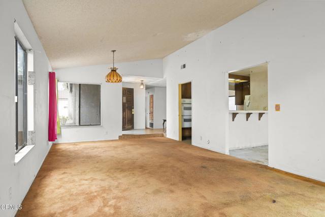 Detail Gallery Image 12 of 34 For 201 Village Rd, Port Hueneme,  CA 93041 - 3 Beds | 2 Baths