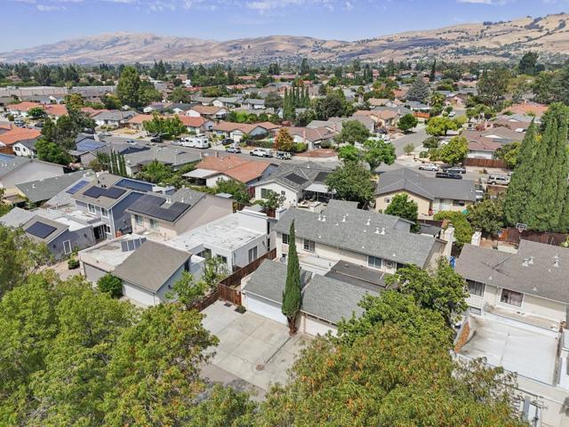 1040 N Capitol Avenue, San Jose CA: https://media.crmls.org/mediaz/0ca8b1b3-bfa6-4e5b-a6f5-9d5af0028075.jpg