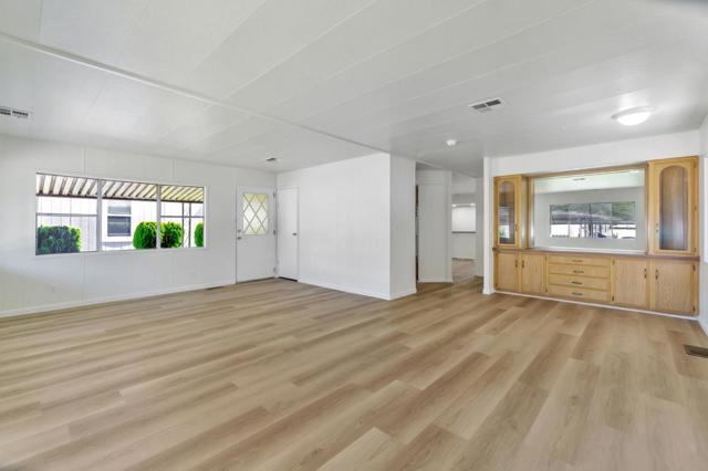2097 Dalis Drive, Concord CA: https://media.crmls.org/mediaz/0ca94a70-4aea-4db3-a244-dd80d39c1036.jpg