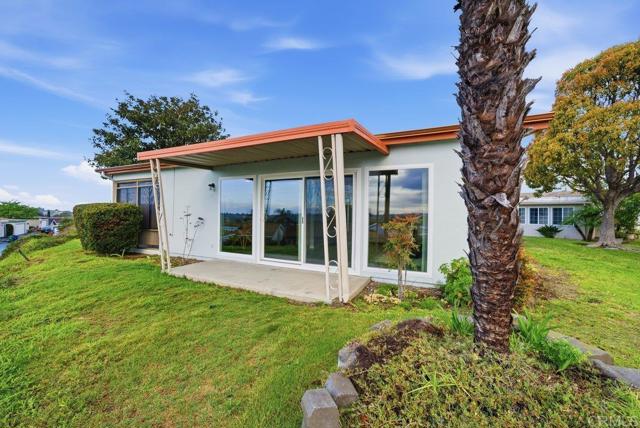 Detail Gallery Image 25 of 34 For 3808 Vista Campana #29,  Oceanside,  CA 92057 - 2 Beds | 2 Baths