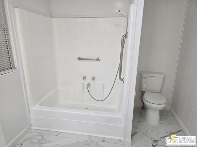 38 Paseo Laredo N, Cathedral City CA: https://media.crmls.org/mediaz/0caaff14-8d91-40b2-ac99-b74b8dbf5b97.jpg