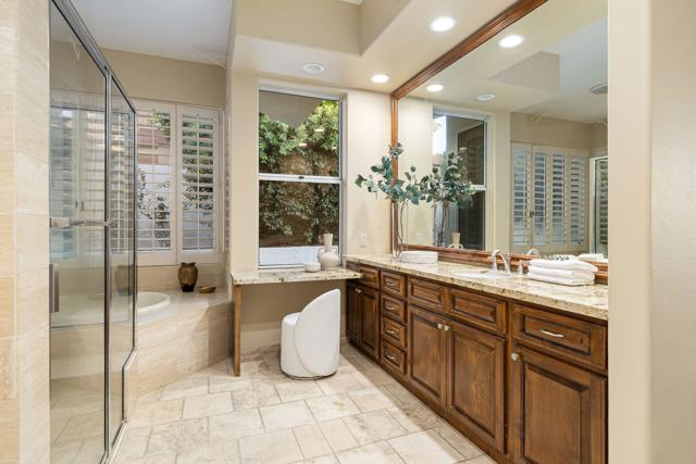 78955 Martinique Drive, Bermuda Dunes CA: https://media.crmls.org/mediaz/0cac31d6-e44d-4b52-861f-3e627f701218.jpg