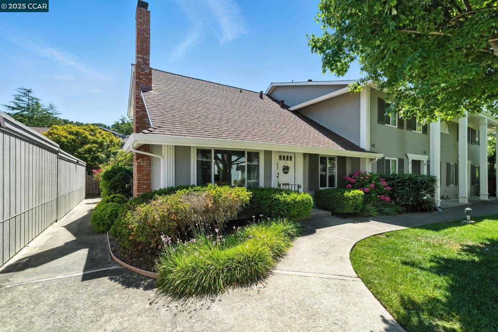21 Miramonte Dr