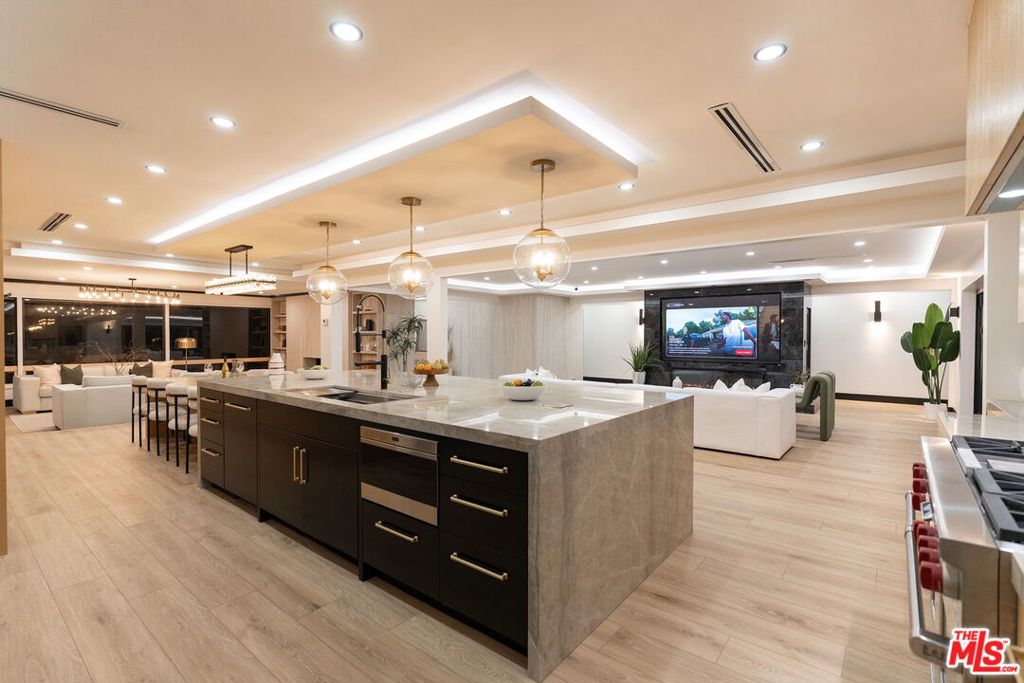 MLS #26858343 image #21