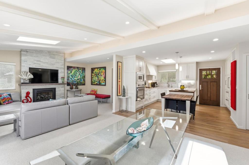 181 Hacienda Carmel
