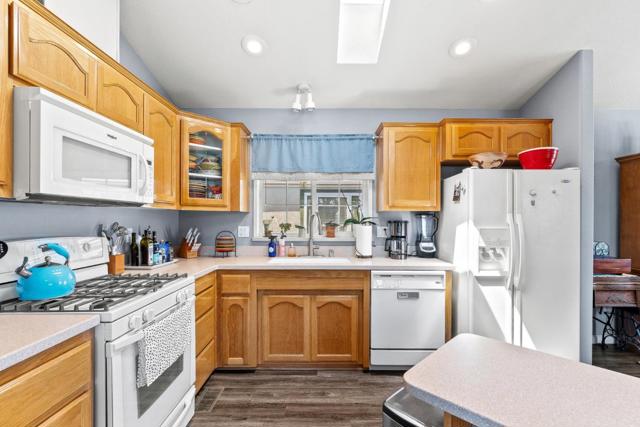 1555 Merrill Street, Santa Cruz CA: https://media.crmls.org/mediaz/0cb036d3-6b77-4b6c-8d61-2ed4ac7f35ef.jpg