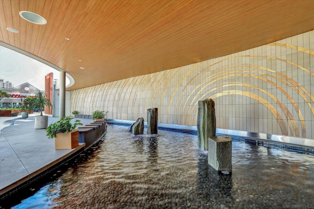 MLS #250041332SD image #49