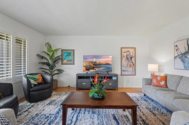 Detail Gallery Image 5 of 36 For 1020 Turnstone, Oceanside,  CA 92057 - 2 Beds | 2 Baths