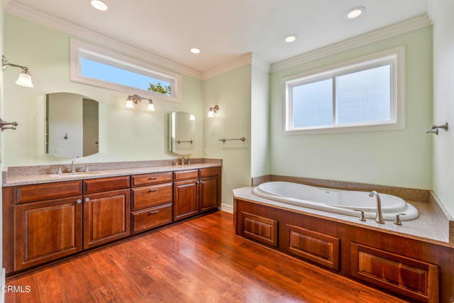 16611 Pearl Ranch Road, Fort Bragg CA: https://media.crmls.org/mediaz/0cb255ac-7105-44a6-8fcb-a61d3c3b2580.jpg