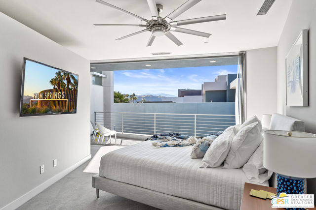 431 Suave Lane, Palm Springs CA: https://media.crmls.org/mediaz/0cb28f5f-d536-4236-bb7a-6f95c4bfcd9a.jpg
