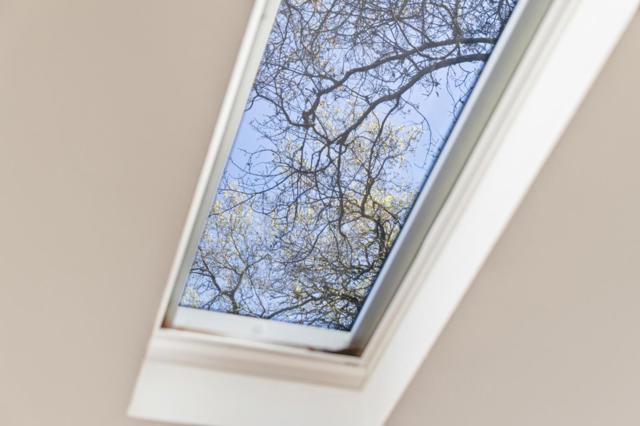 1023 Los Trancos Road, Portola Valley CA: https://media.crmls.org/mediaz/0cb2f1fb-060a-4541-96d6-417550762e35.jpg