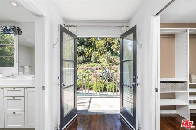 3055 Nichols Canyon Road, Los Angeles CA: https://media.crmls.org/mediaz/0cb358dc-96ac-4150-b13b-13010d848f02.jpg