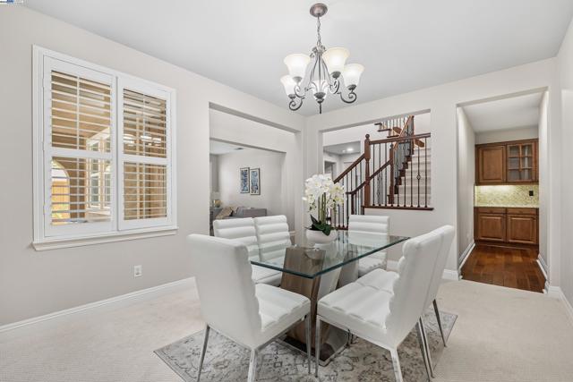 7818 Kennard Ln, San Ramon CA: https://media.crmls.org/mediaz/0cb40d74-a6ff-40c6-8af3-f35df65dee73.jpg