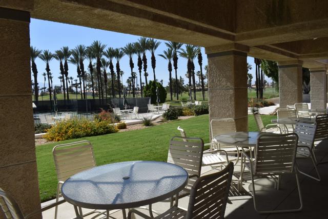 292 Desert Falls E Drive, Palm Desert CA: https://media.crmls.org/mediaz/0cb462a1-a3bd-4cca-8493-4cf193ea663c.jpg