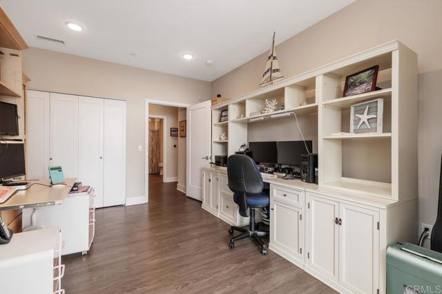 Detail Gallery Image 18 of 30 For 800 Grand Ave #105,  Carlsbad,  CA 92008 - 2 Beds | 2 Baths