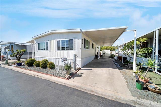 Home for Sale in Spring Valley
