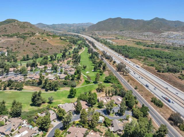 Detail Gallery Image 52 of 59 For 2704 Almendra Ct, Fallbrook,  CA 92028 - 2 Beds | 2 Baths