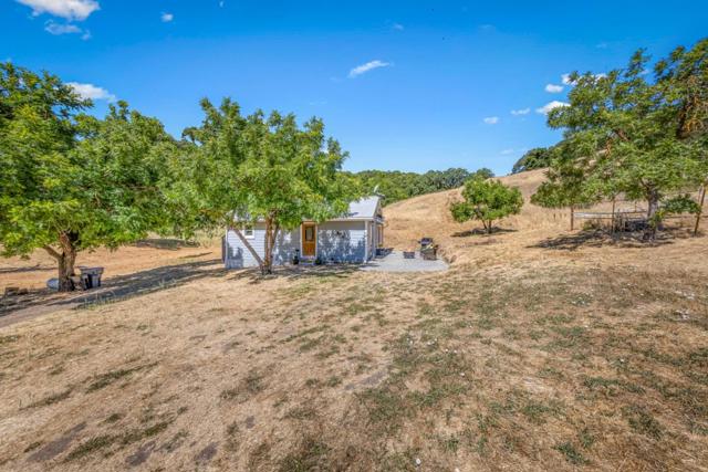 23785 Mckean Road, San Jose CA: https://media.crmls.org/mediaz/0cb5ac75-8f3e-4eef-8b88-6cf2b049131b.jpg