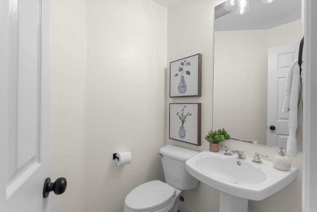 11395 Legacy Canyon Pl - photo 16