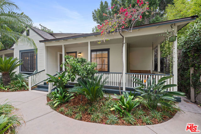 551 Westmount Drive, West Hollywood CA: https://media.crmls.org/mediaz/0cb78a60-020f-43b3-be35-bbde0aea59cc.jpg