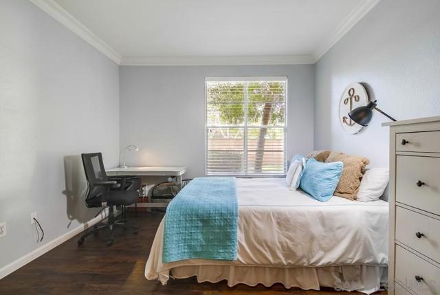 3534 Caminito El Rincon, San Diego CA: https://media.crmls.org/mediaz/0cb7ad75-b0ec-4688-823b-4c187f1b9e0e.jpg