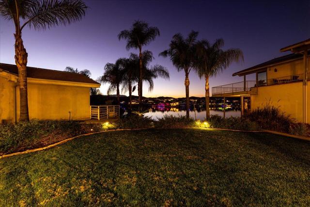 29795 Eagle Point Drive, Canyon Lake CA: https://media.crmls.org/mediaz/0cb7e1bd-387e-495e-9d9c-5f2132807c48.jpg